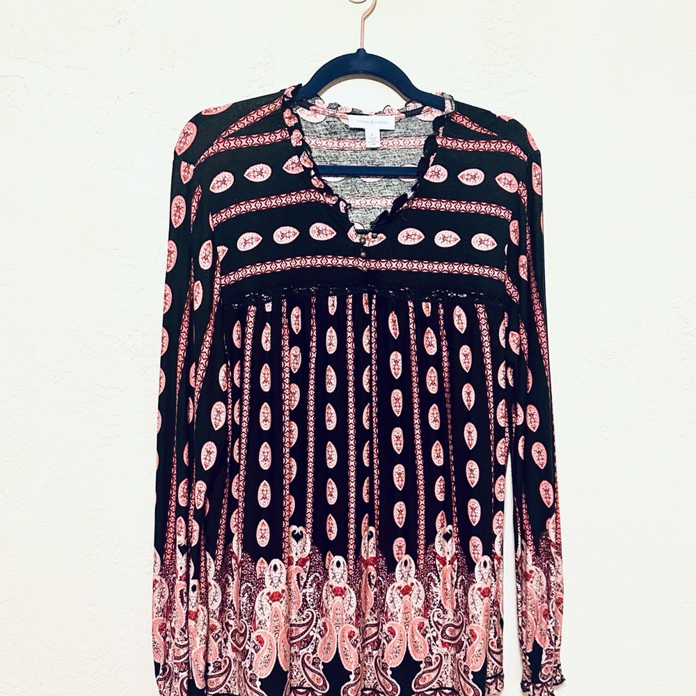 Vintage America Peasant Top NWOT Navy and Pink Paisley Blouse size XL